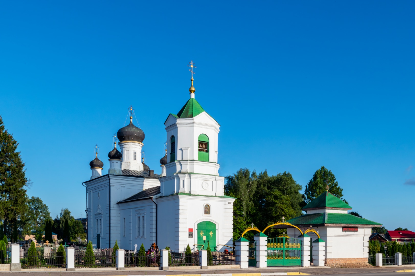 Фотографии.